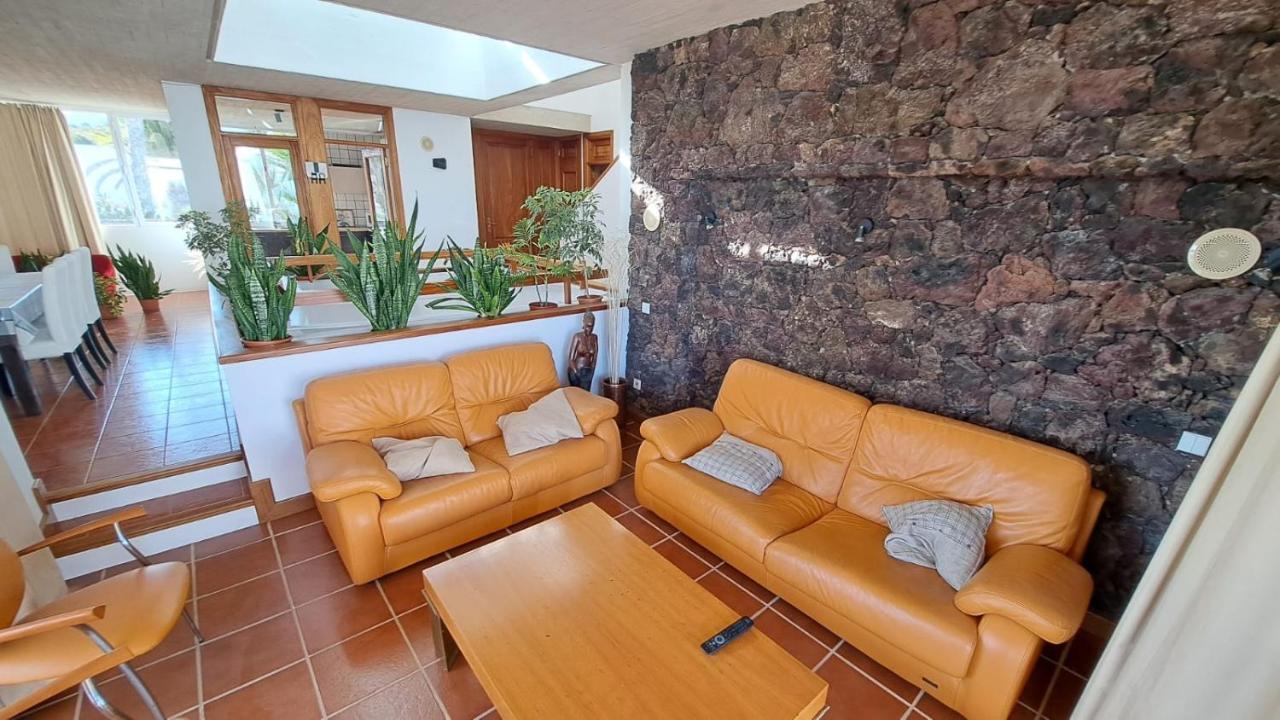 Casa Costa Volcan Teguise  Exterior photo